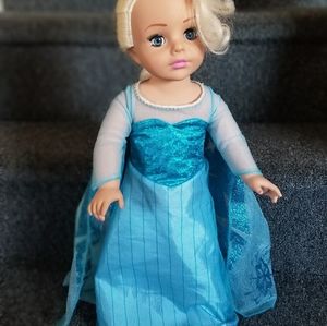 Madame Alexander dolls Elsa
